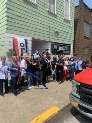 New eatery opens doors in familiar Follansbee location
